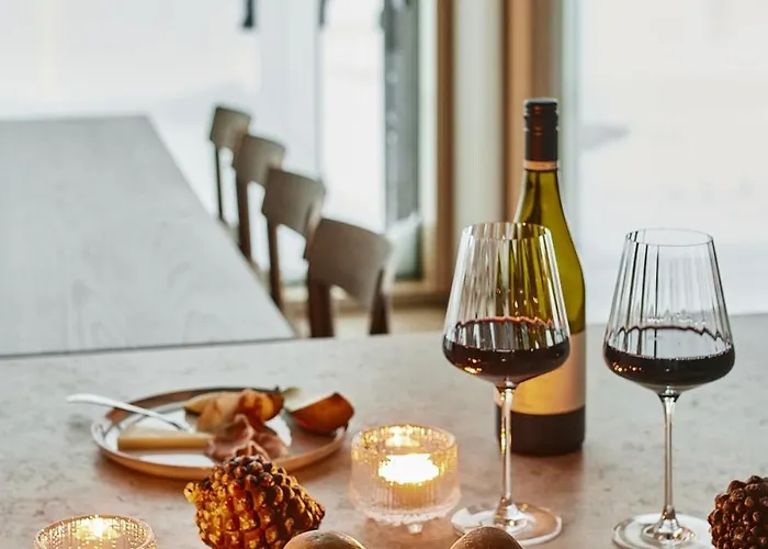 Joiku Luxury Lakeview * 콜라리